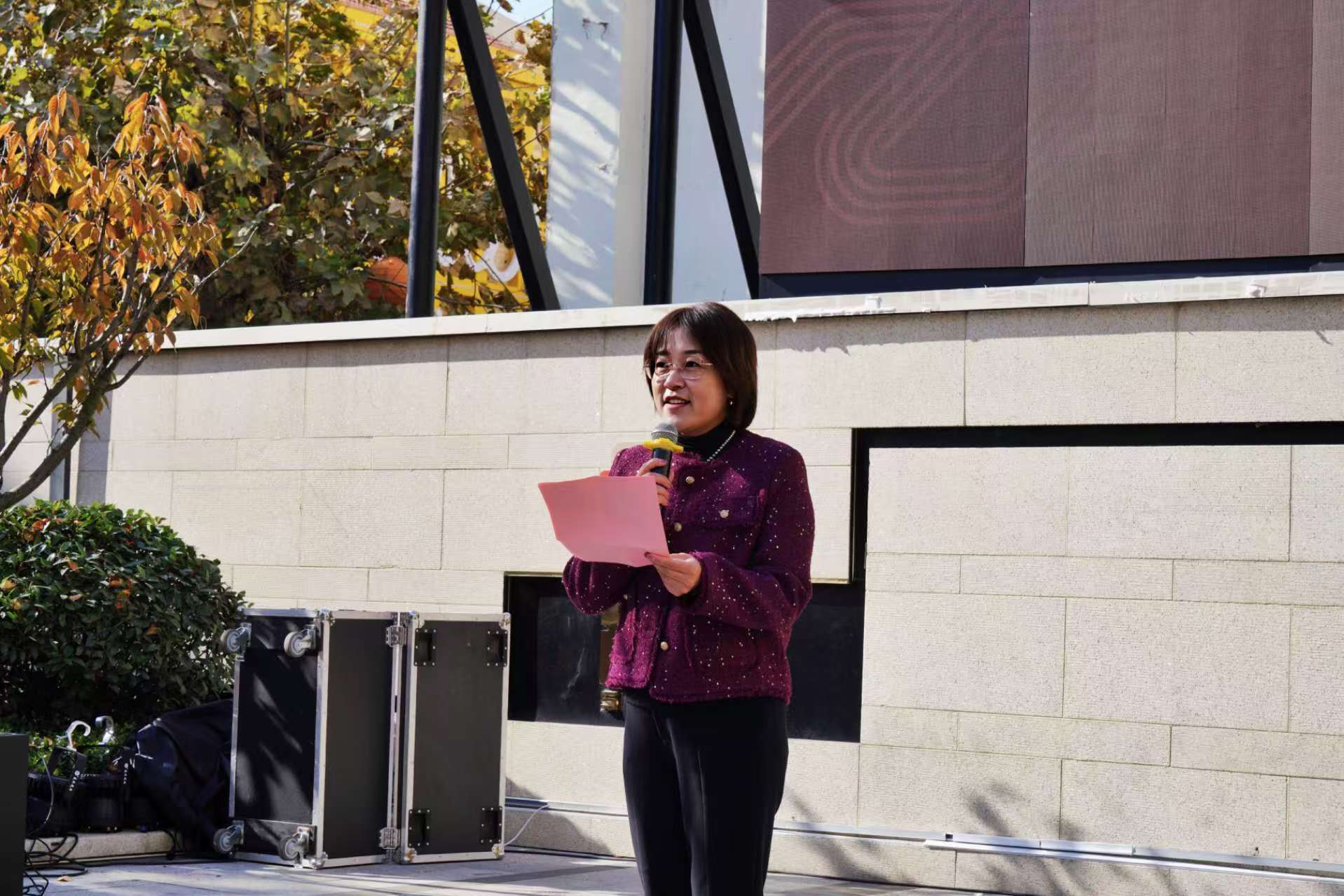 青岛市首个创业街区大学生创新创业实践基地在大鲍岛揭牌成立 青岛市首个创业街区大学生创新创业实践基地在大鲍岛揭牌成立
